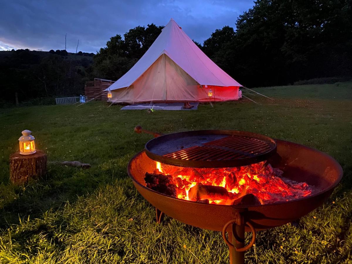 Black Mountains Glamping Hotel Abergavenny Exterior photo